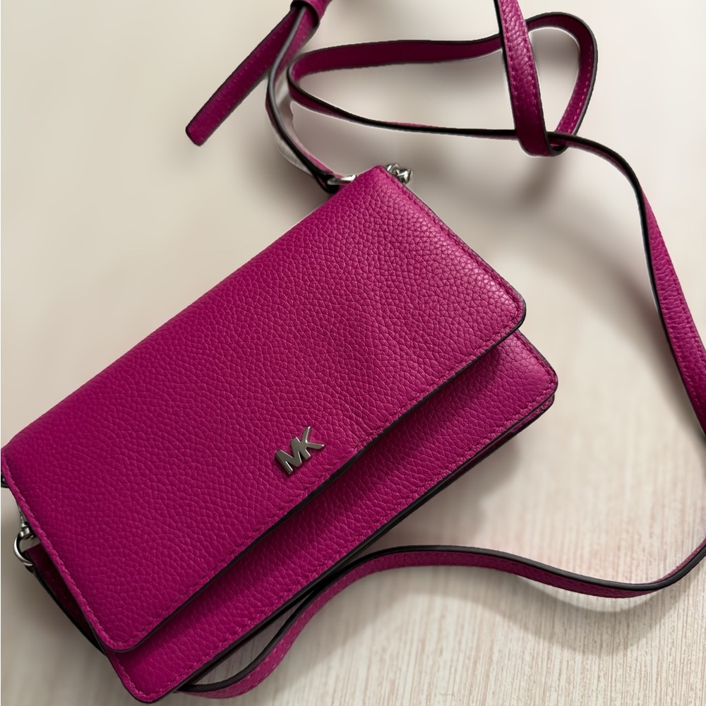 Michael Kors Fuchsia Crossbody Bag ***S O L D***